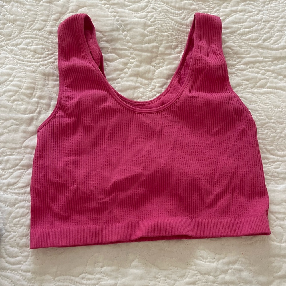 pink athletic top